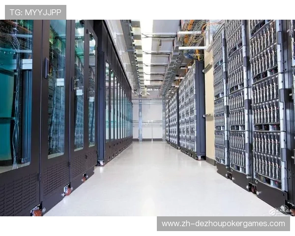 无服务器计算承担突发流量处理，降低基础设施闲置成本