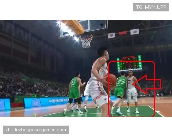 裁判判罚标准引争议，中国男篮客场对阵日本比赛末节多次不利吹罚