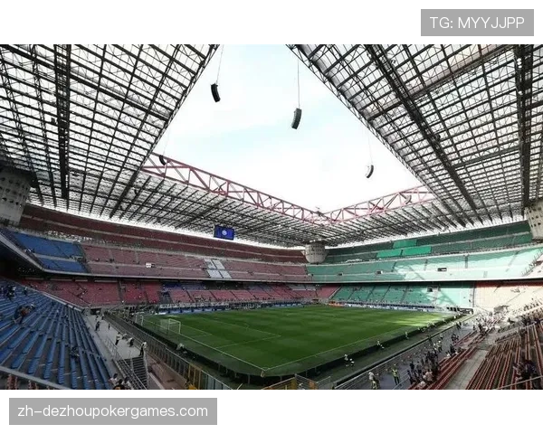 圣西罗-梅阿查球场草皮完成3月养护,为密集赛程提供硬件保障 圣西罗-梅阿查球场草皮完成3月养护,为密集赛程提供硬件保障